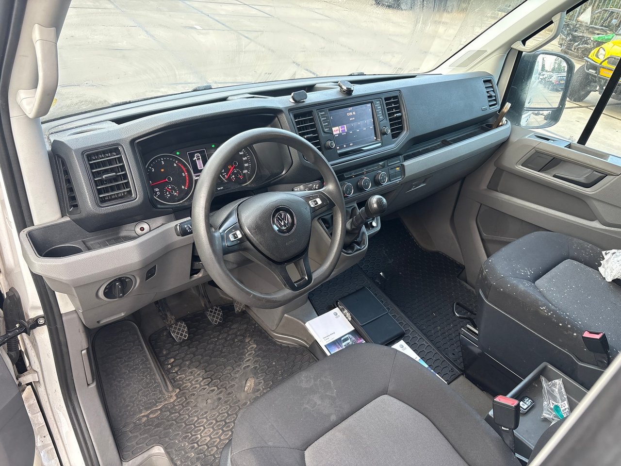 Volkswagen Crafter 35 2.0 TDI L3H3 2018 – foto 8 – kavel bij BAS World Auctions, Veghel