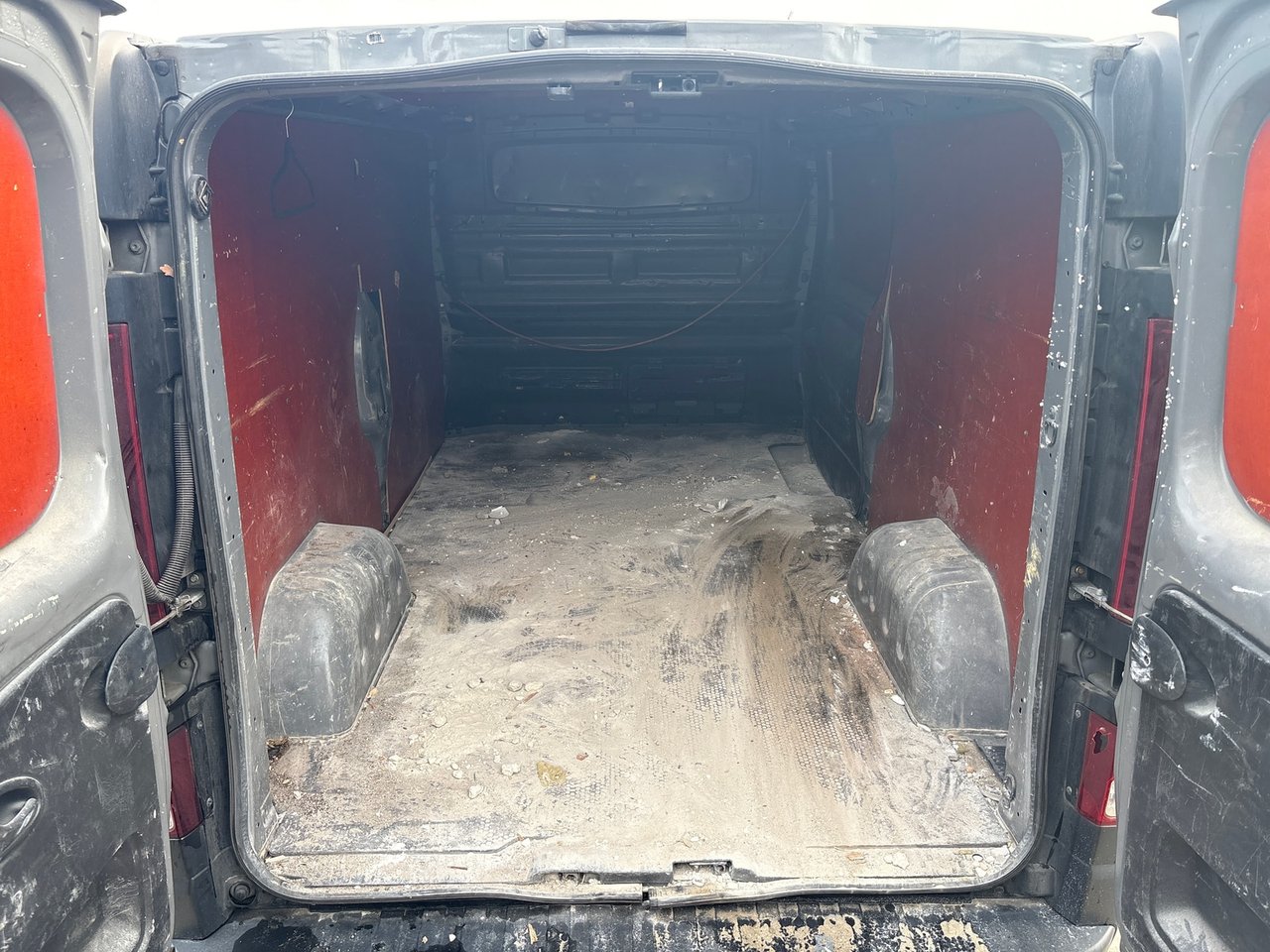 Renault Trafic 1.6 dCi T29 L2H1 Comfort 2015 – foto 10 – kavel bij BAS World Auctions, Veghel