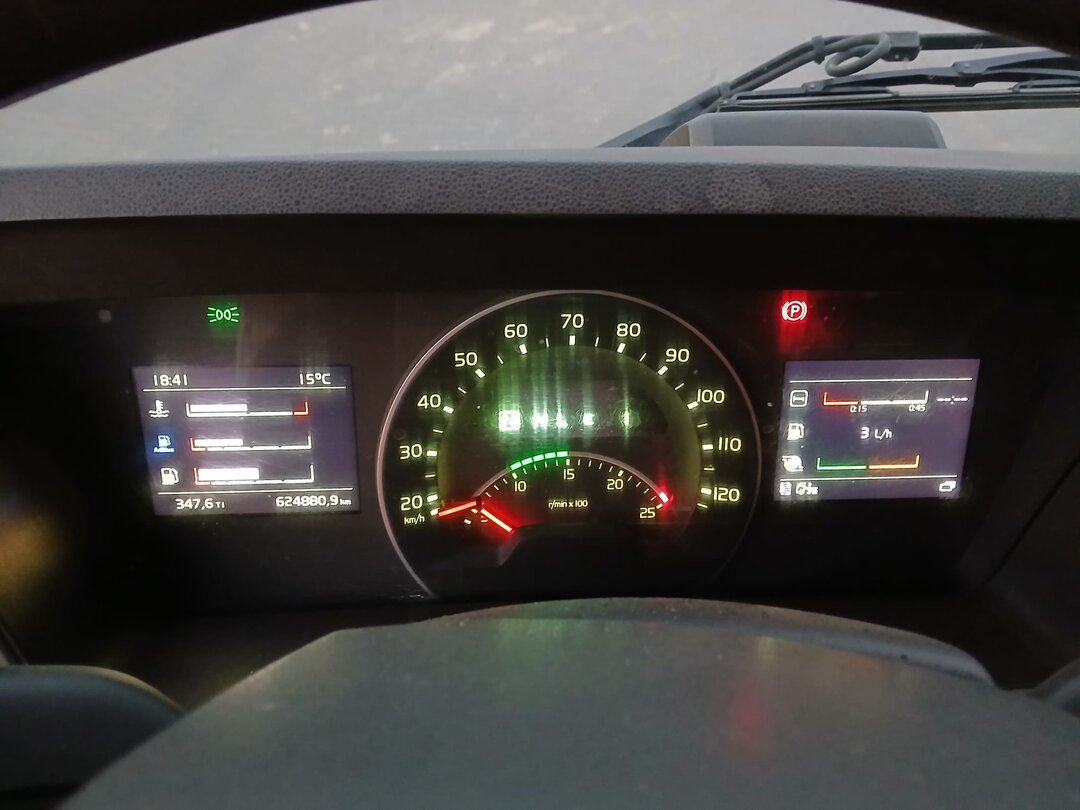 Volvo FM Skiploader Truck Cruise Control Day Cab – foto 9 – kavel bij BAS World Auctions, Veghel