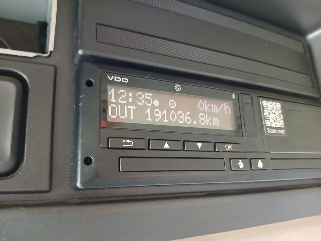 DAF LF 290 Curtainsides Truck ACC Taillift Day Cab – foto 8 – kavel bij BAS World Auctions, Veghel