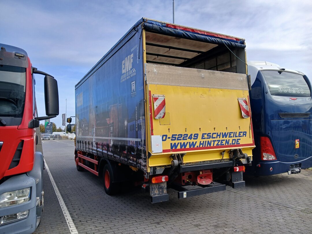 DAF LF 290 Curtainsides Truck ACC Taillift Day Cab – foto 3 – kavel bij BAS World Auctions, Veghel