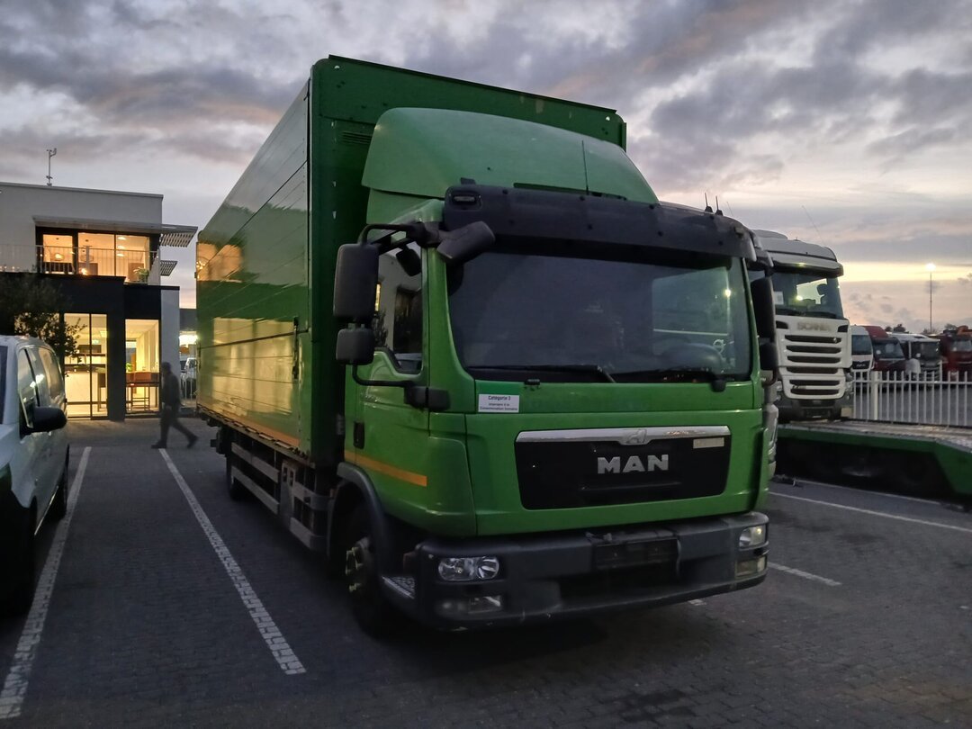 MAN TGL 12.250 Closed Truck – foto 2 – kavel bij BAS World Auctions, Veghel