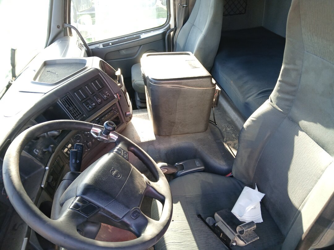 Volvo FMX 500 6x4 Chassis Truck Cruise Control Sleeper Cab – foto 5 – kavel bij BAS World Auctions, Veghel