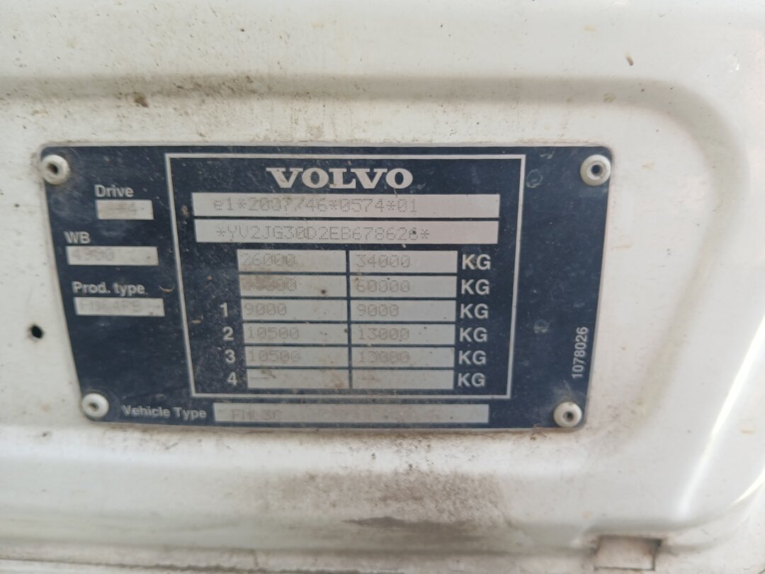 Volvo FMX 500 6x4 Chassis Truck Cruise Control Sleeper Cab – foto 10 – kavel bij BAS World Auctions, Veghel