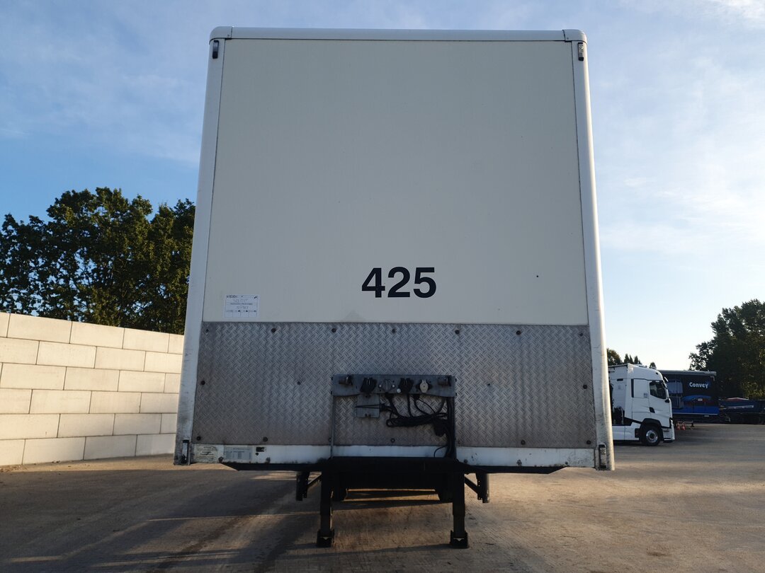 SPIER SGL390 Closed Semi Trailer Full Air – foto 5 – kavel bij BAS World Auctions, Veghel