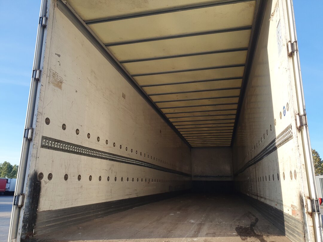 SPIER SGL390 Closed Semi Trailer Full Air – foto 9 – kavel bij BAS World Auctions, Veghel