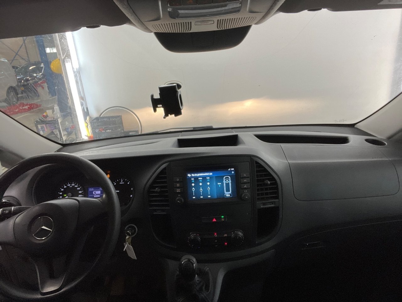 Mercedes-Benz Vito 110 CDI Lang 2021 – foto 8 – kavel bij BAS World Auctions, Veghel