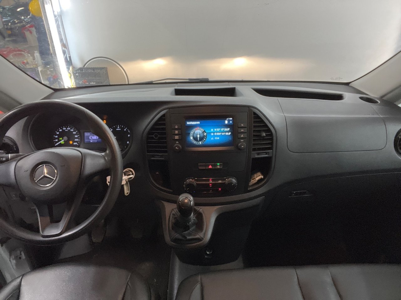 Mercedes-Benz Vito 110 CDI Lang 2021 – foto 8 – kavel bij BAS World Auctions, Veghel