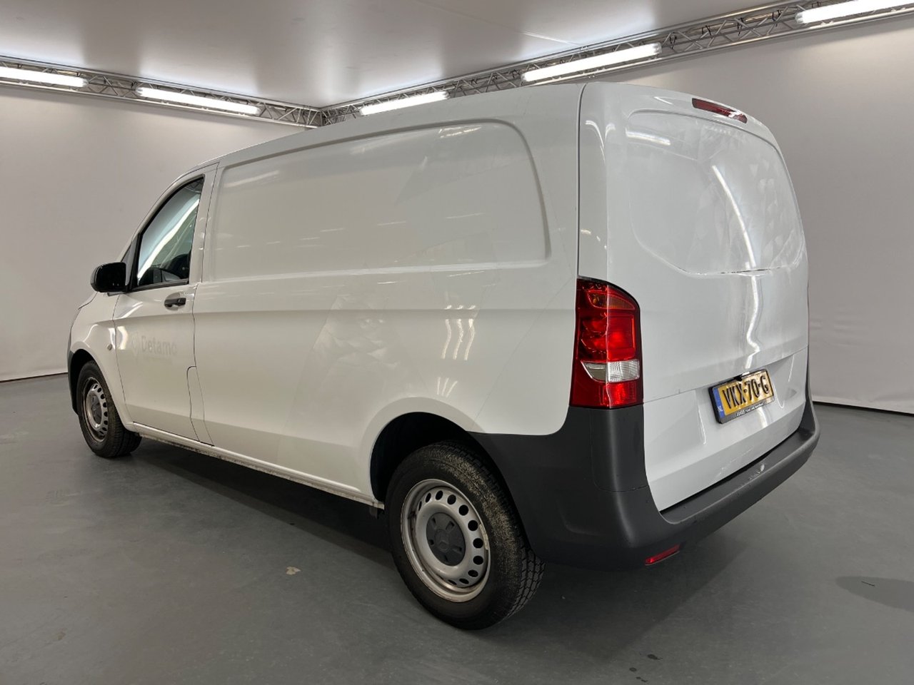 Mercedes-Benz Vito 110 CDI Lang 2021 – foto 4 – kavel bij BAS World Auctions, Veghel