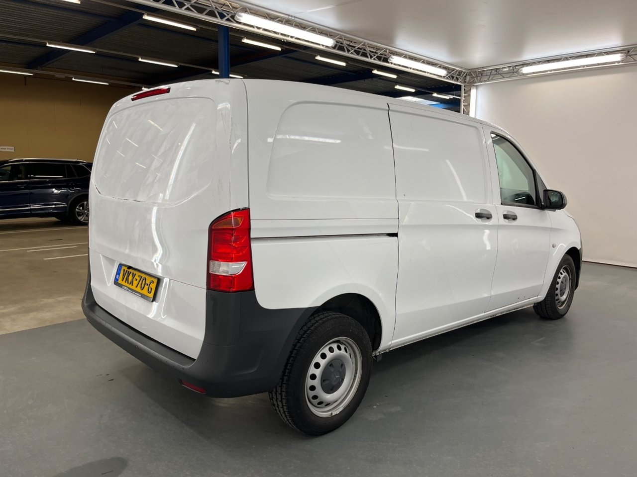 Mercedes-Benz Vito 110 CDI Lang 2021 – foto 5 – kavel bij BAS World Auctions, Veghel