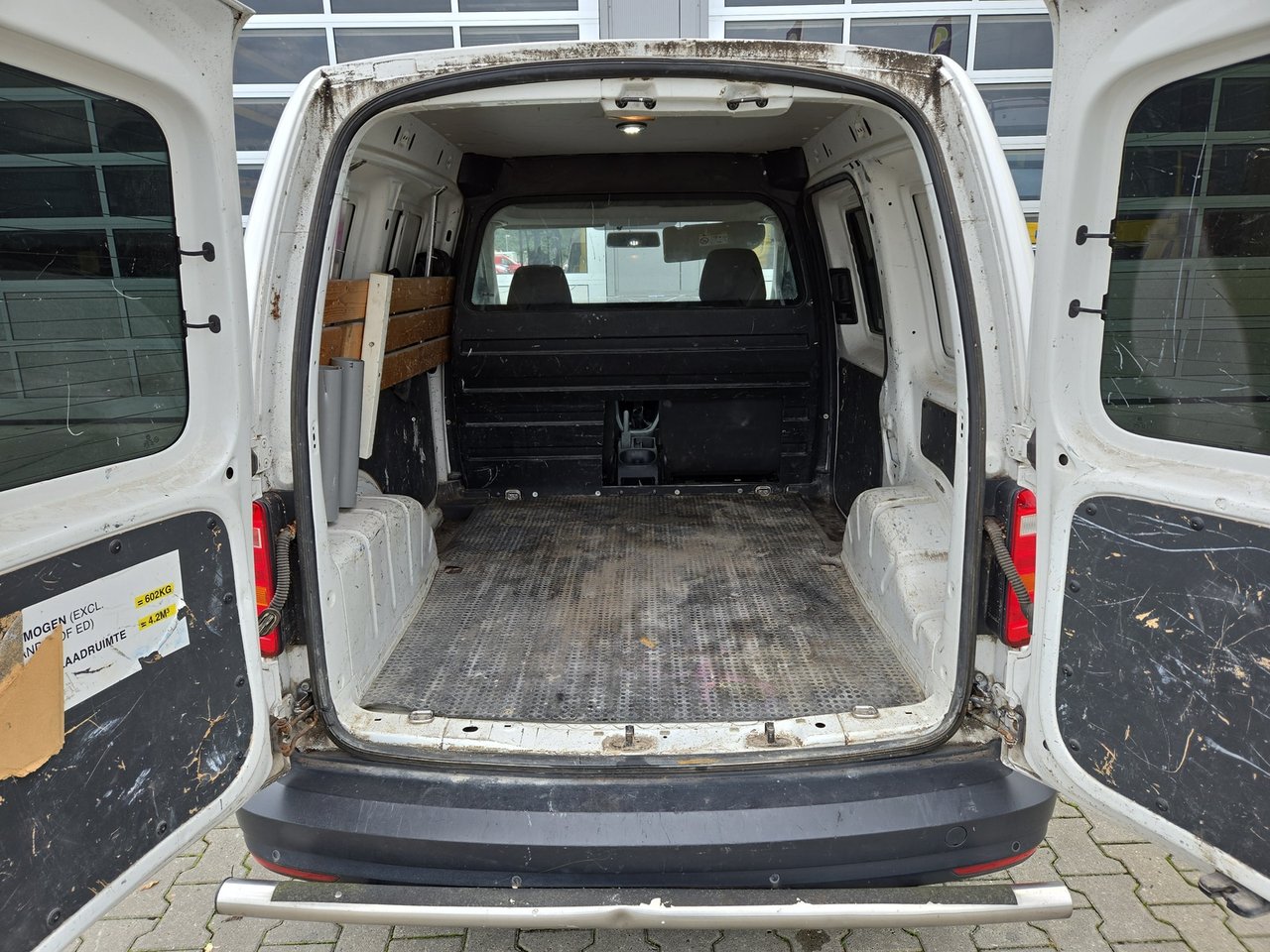 Volkswagen Caddy 2.0 TDI L1H1 BMT Easyline 2016 – foto 10 – kavel bij BAS World Auctions, Veghel