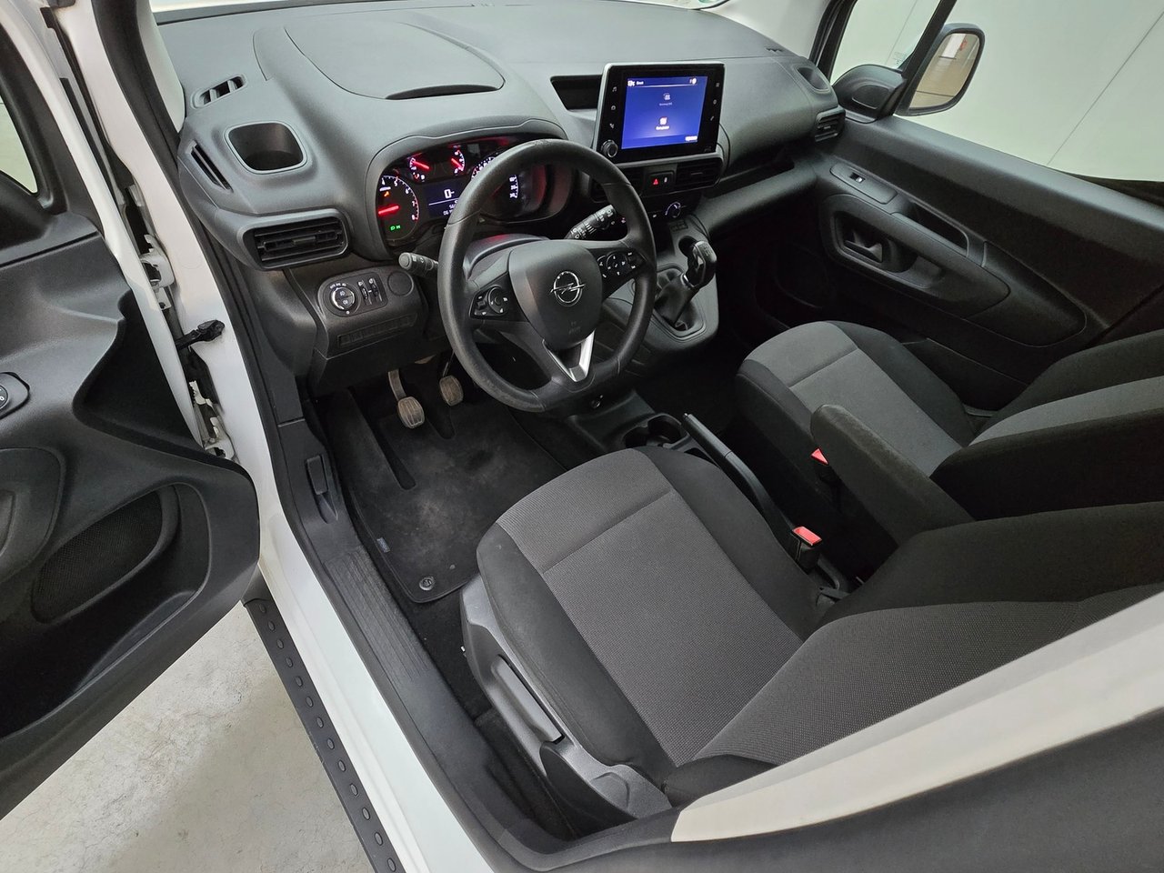 Opel Combo 1.5D L2H1 Edition 2019 – foto 8 – kavel bij BAS World Auctions, Veghel