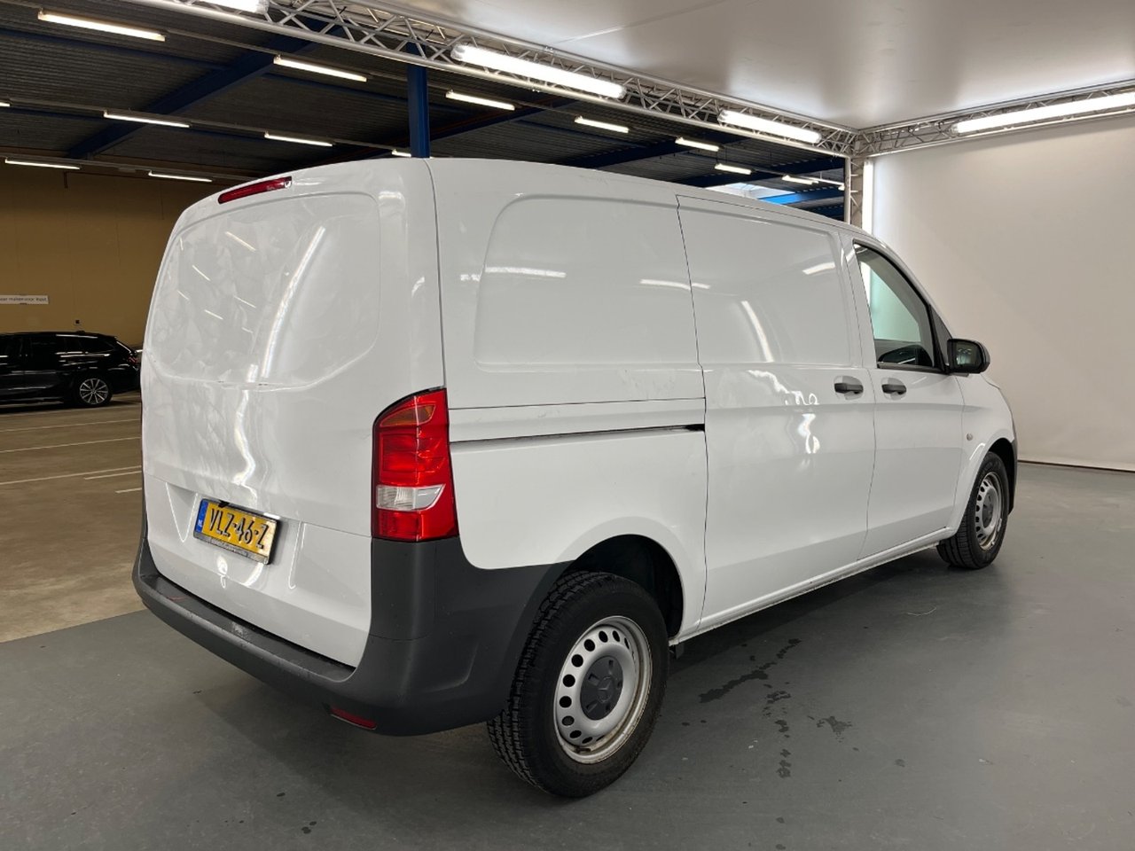 Mercedes-Benz Vito 110 CDI Lang 2022 – foto 5 – kavel bij BAS World Auctions, Veghel