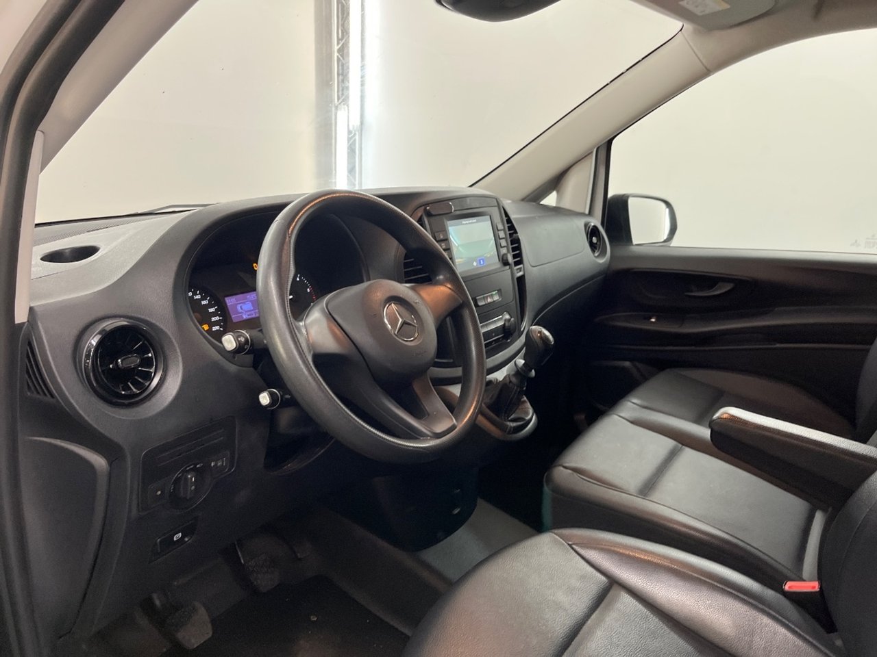 Mercedes-Benz Vito 110 CDI Lang 2022 – foto 6 – kavel bij BAS World Auctions, Veghel