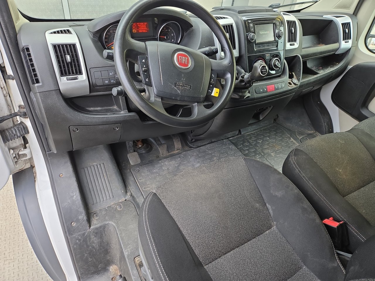 fiat DUCATO 2017 – foto 8 – kavel bij BAS World Auctions, Veghel