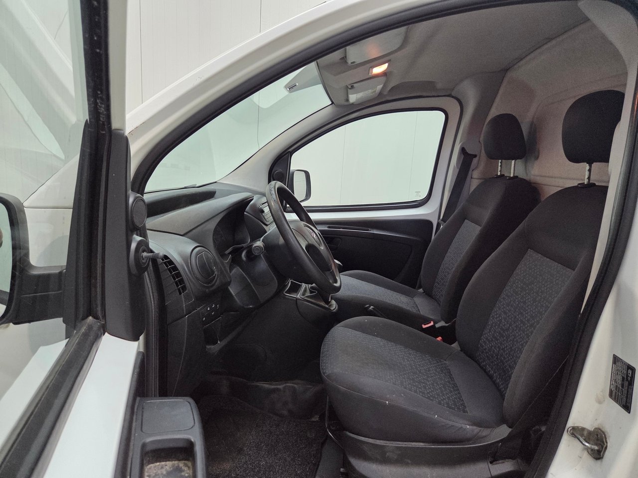 Citroen Nemo 1.3 HDi 80 2016 – foto 10 – kavel bij BAS World Auctions, Veghel