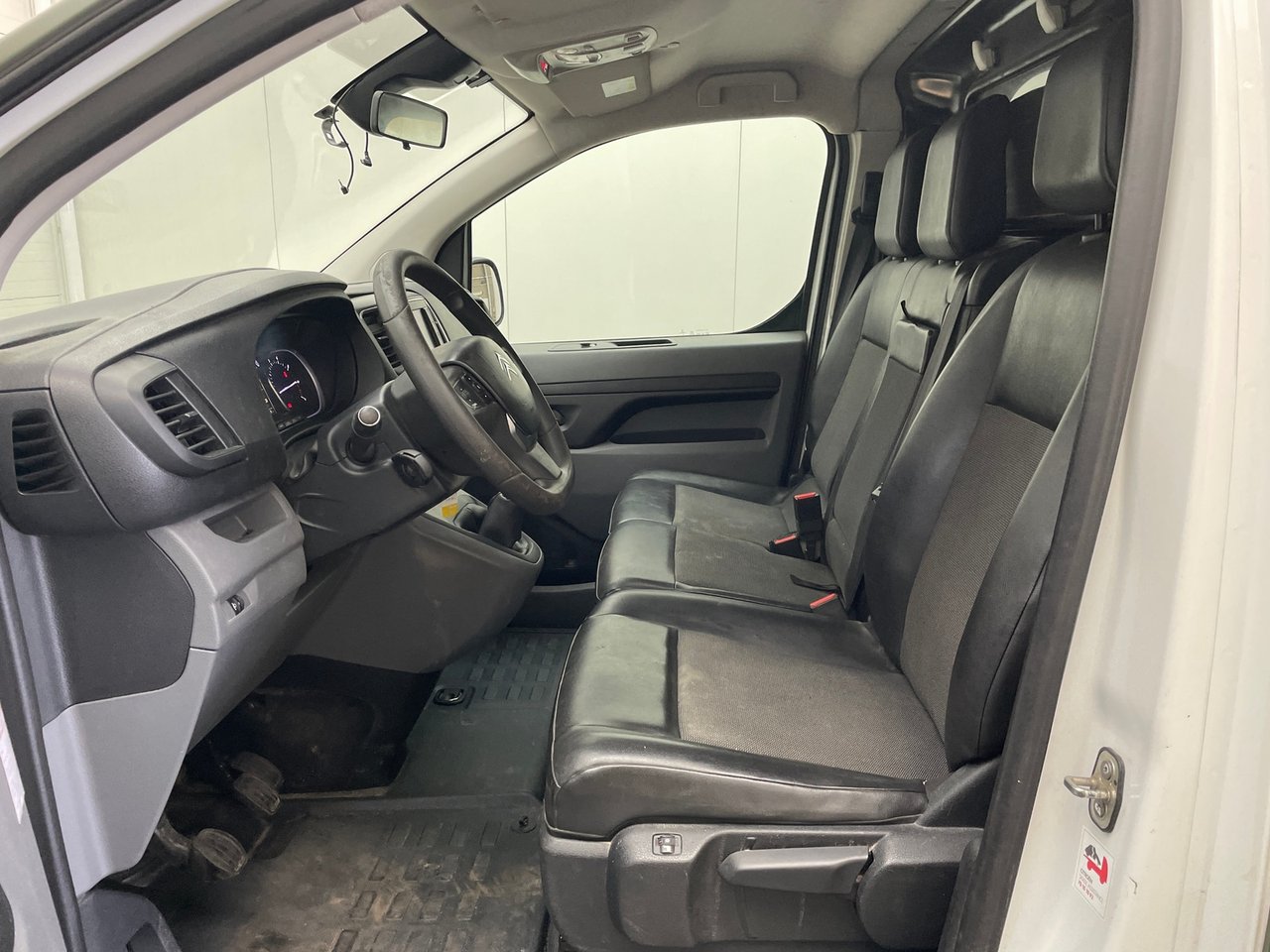 Citroen Jumpy 2.0 BlueHDI 120 Comfort M S&S 2016 – foto 6 – kavel bij BAS World Auctions, Veghel