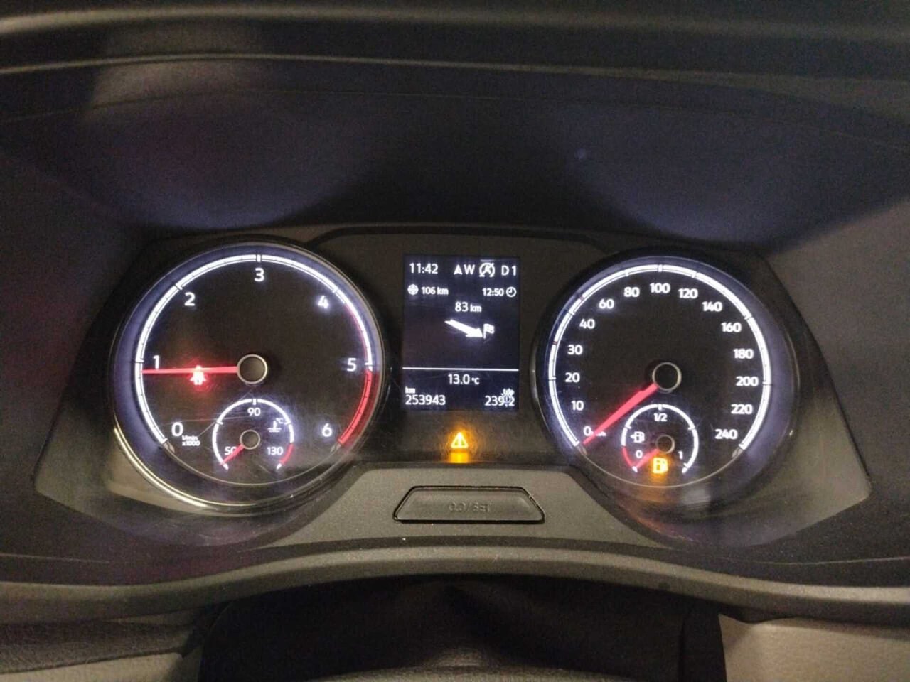 Volkswagen Transporter 2.0 TDI L2H1 2022 AUT/Airco/NAV/PDC – foto 7 – kavel bij BAS World Auctions, Veghel
