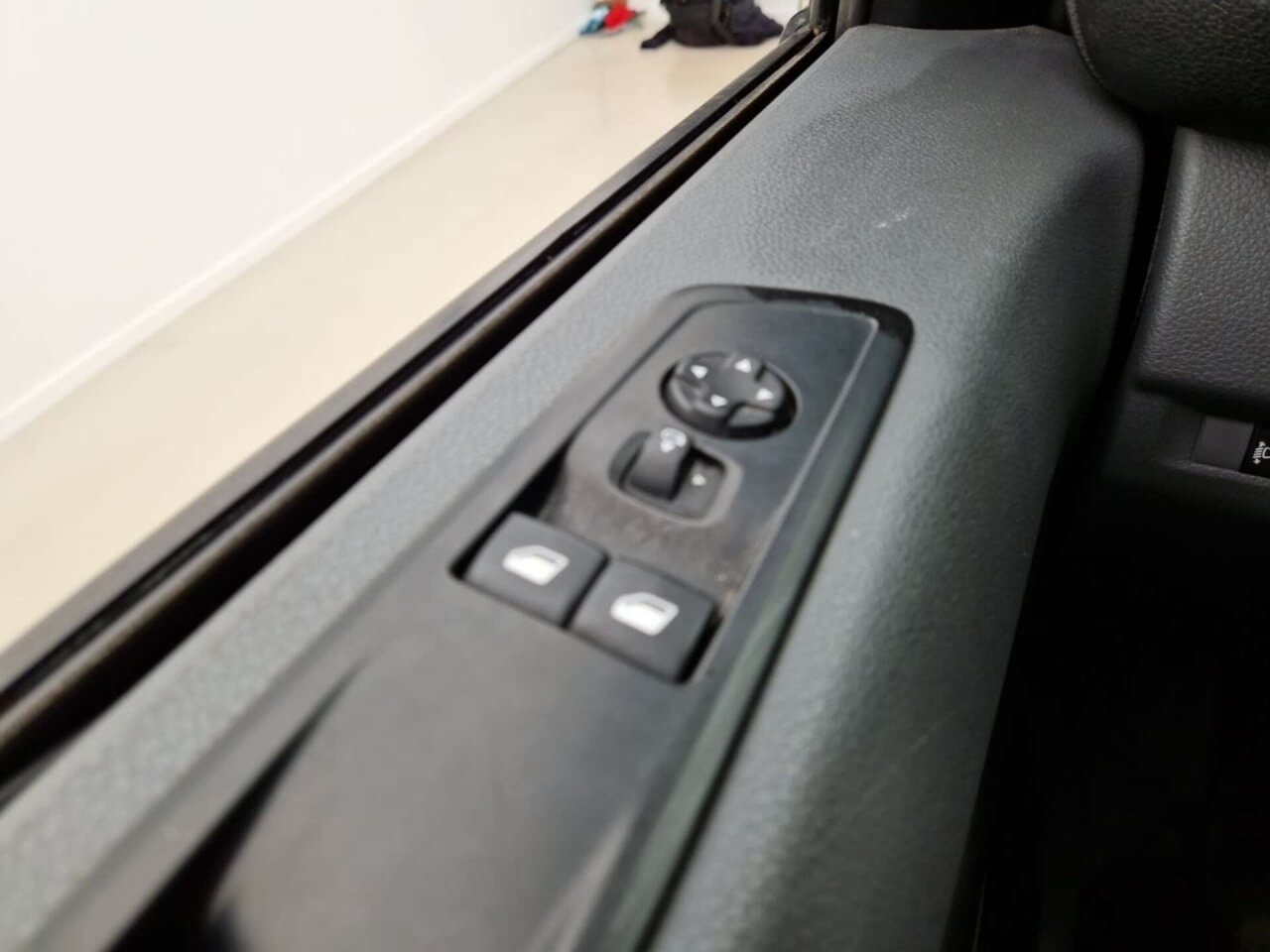 Opel Vivaro 2.0 L3H1 Turbo D S/S Edition 2022 Airco/Leer – foto 10 – kavel bij BAS World Auctions, Veghel