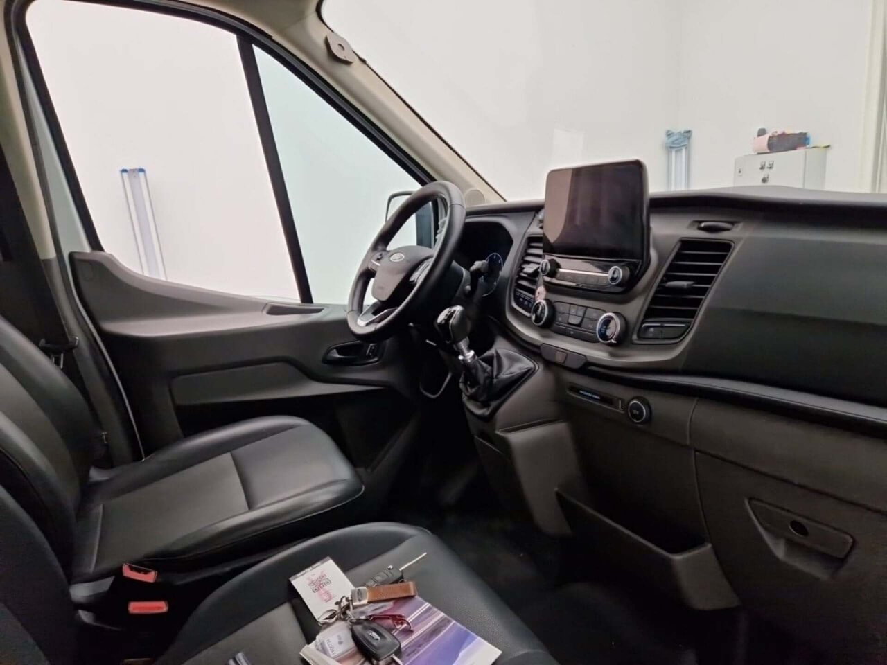 Ford Transit 2.0 350L L3H2 TD Trend 2020 Airco/NAV/Leer/PDC – foto 4 – kavel bij BAS World Auctions, Veghel