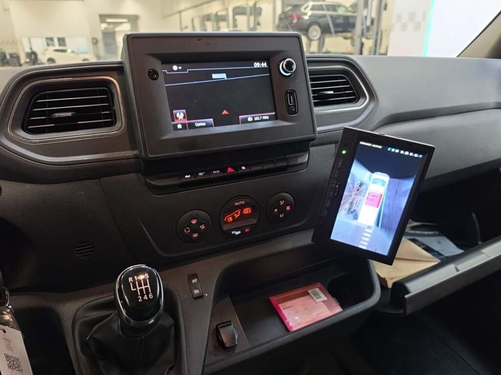 Opel Movano 2.3 Turbo L3H1 2020 ECC/NAV – foto 9 – kavel bij BAS World Auctions, Veghel