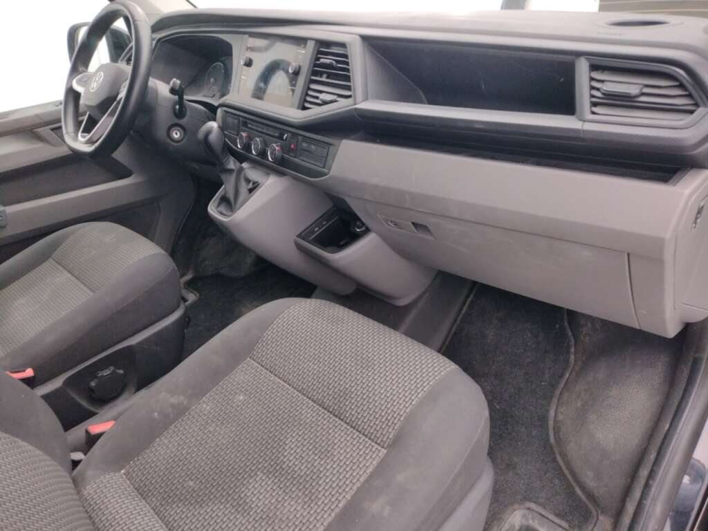 Volkswagen Transporter 2.0 TDI L2H1 2023 AUT/Airco/NAV/LMV/PDC/LED – foto 4 – kavel bij BAS World Auctions, Veghel