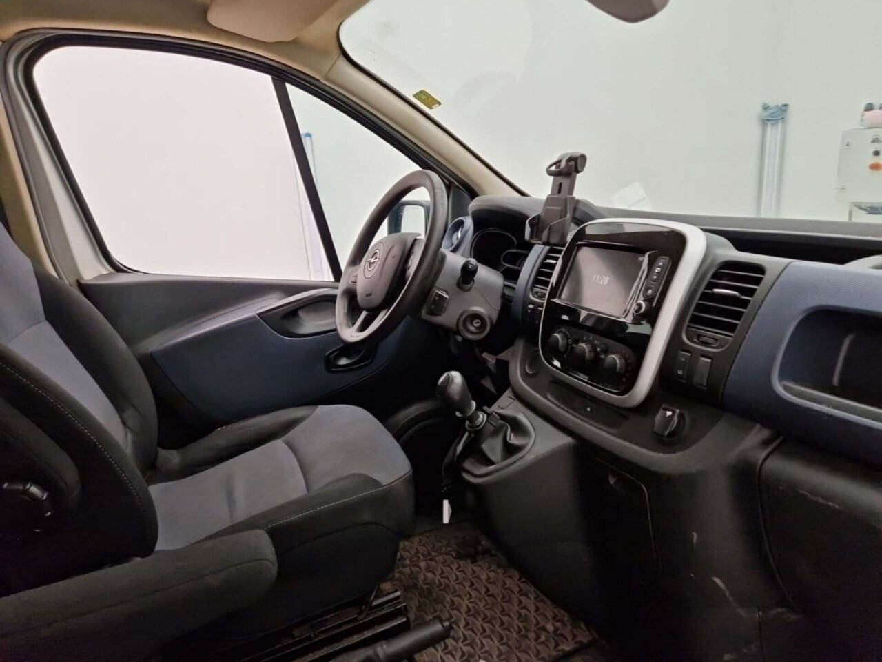 Opel Vivaro 1.6 CDTI L2H1 DCSpEc 2019 Airco/NAV/PDC – foto 4 – kavel bij BAS World Auctions, Veghel