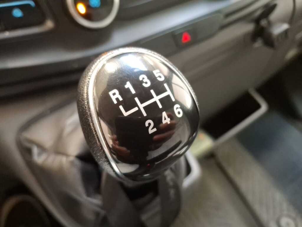 Ford Transit 350 2.0 TDCI L3H1 Am 2020 AUT/Airco – foto 10 – kavel bij BAS World Auctions, Veghel