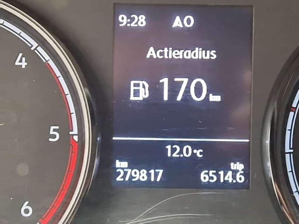 Volkswagen Transporter 2.0 TDI L2H1 2022 Airco/NAV/PDC – foto 7 – kavel bij BAS World Auctions, Veghel