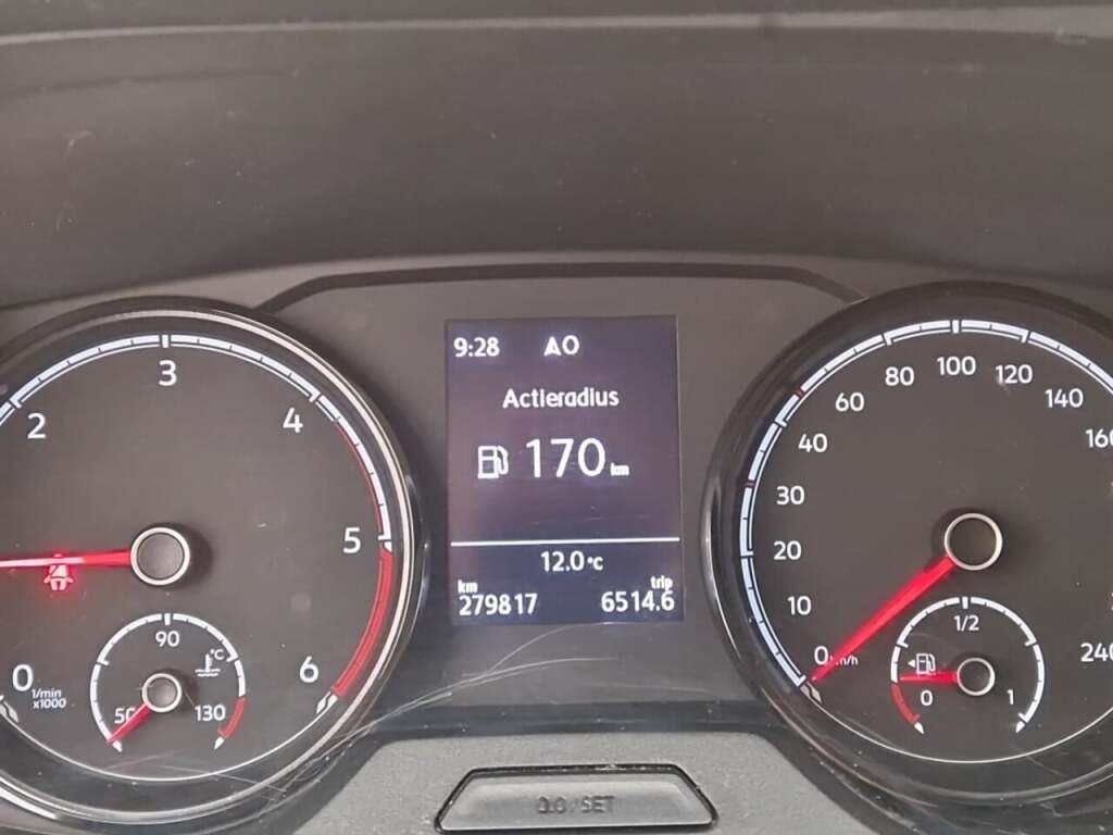 Volkswagen Transporter 2.0 TDI L2H1 2022 Airco/NAV/PDC – foto 8 – kavel bij BAS World Auctions, Veghel