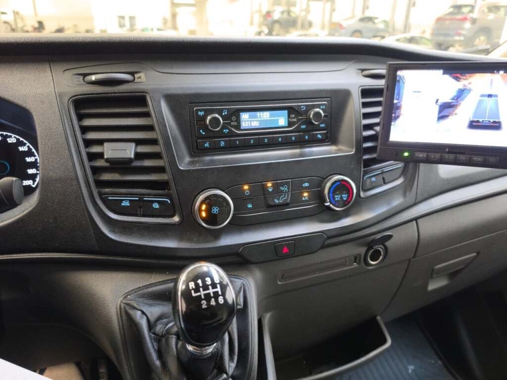 Ford Transit 350 2.0 TDCI L3H1 DC Trend 2020 Airco – foto 9 – kavel bij BAS World Auctions, Veghel