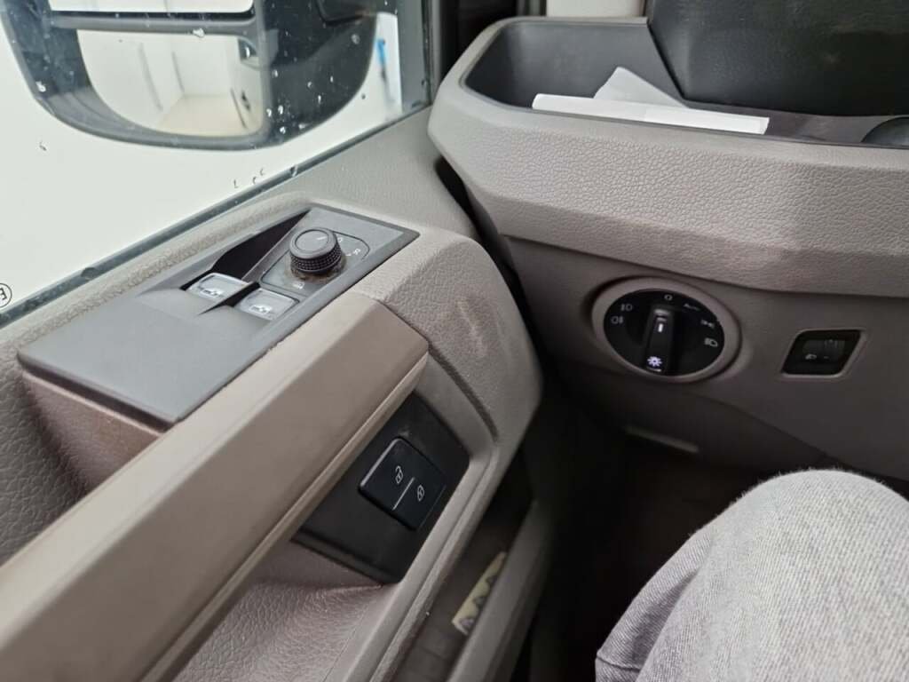 Volkswagen Crafter 50 2.0 TDI L3H2 DLCo 2024 AUT/Airco/PDC – foto 10 – kavel bij BAS World Auctions, Veghel