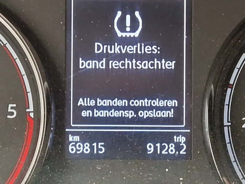 Volkswagen Transporter 2.0 TDI L2H1 2023 AUT/Airco/NAV/LMV/PDC – foto 7 – kavel bij BAS World Auctions, Veghel