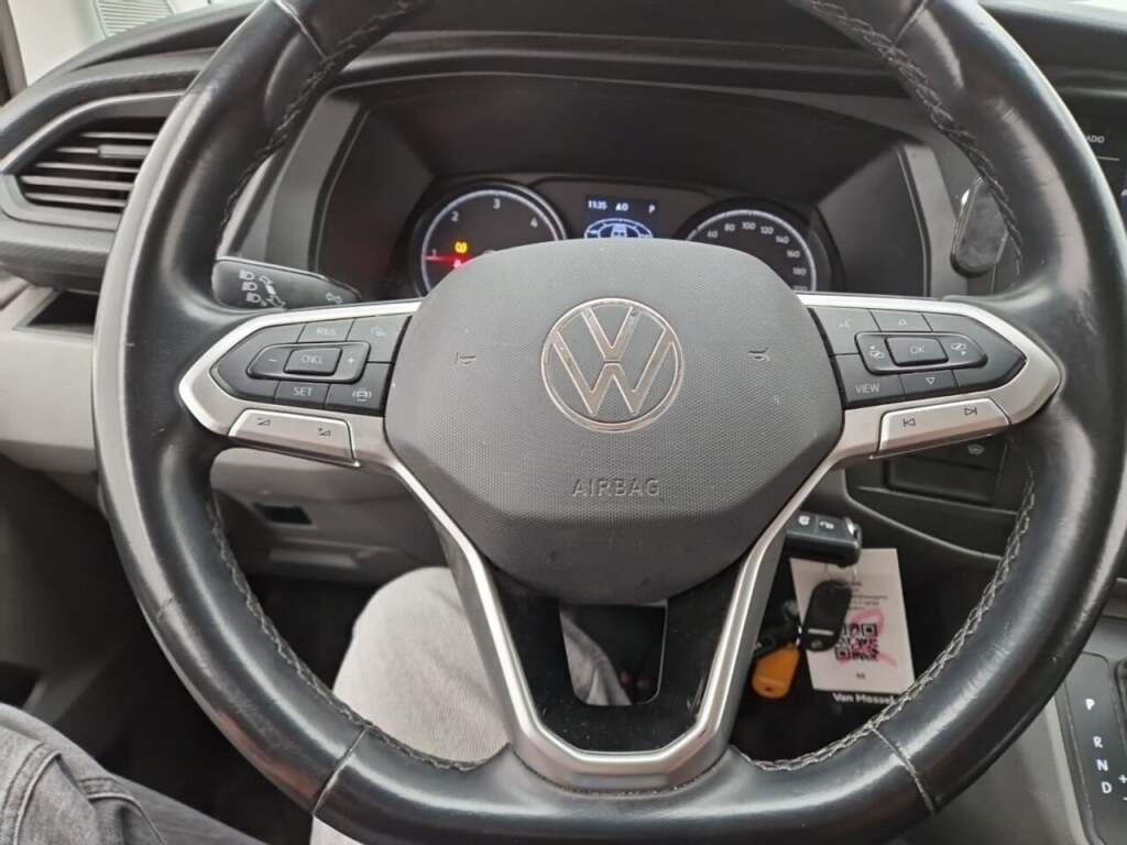 Volkswagen Transporter 2.0 TDI L2H1 2023 AUT/Airco/NAV/LMV/PDC – foto 9 – kavel bij BAS World Auctions, Veghel