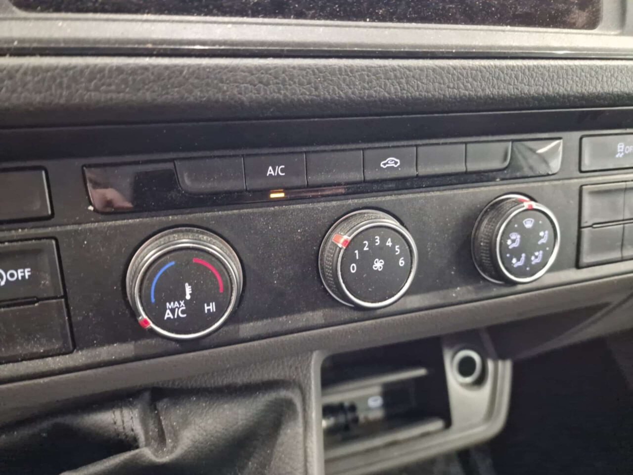 Volkswagen Crafter 30 2.0 TDI L3H2 Co 2022 Airco/NAV/PDC – foto 9 – kavel bij BAS World Auctions, Veghel
