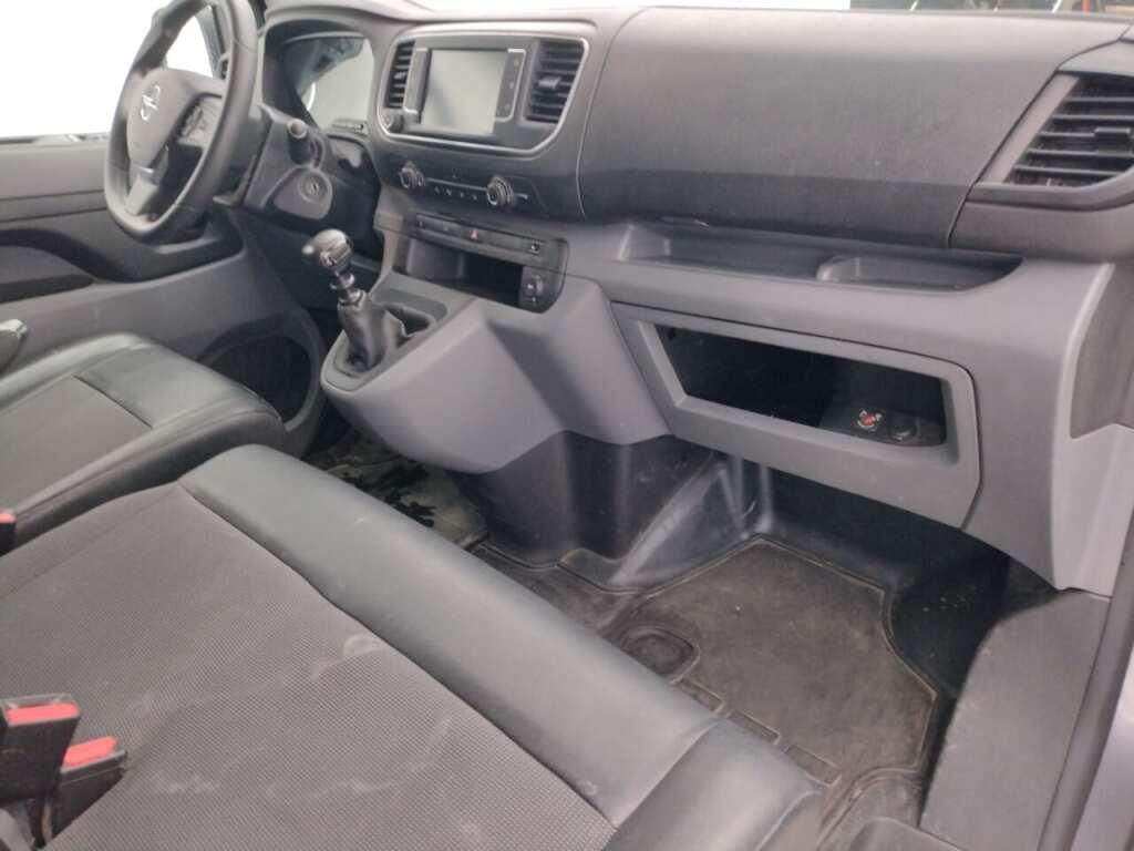 Opel Vivaro 1.5 CDTI L2H1 Edit. 2019 Airco/NAV/Half-leer/PDC – foto 4 – kavel bij BAS World Auctions, Veghel