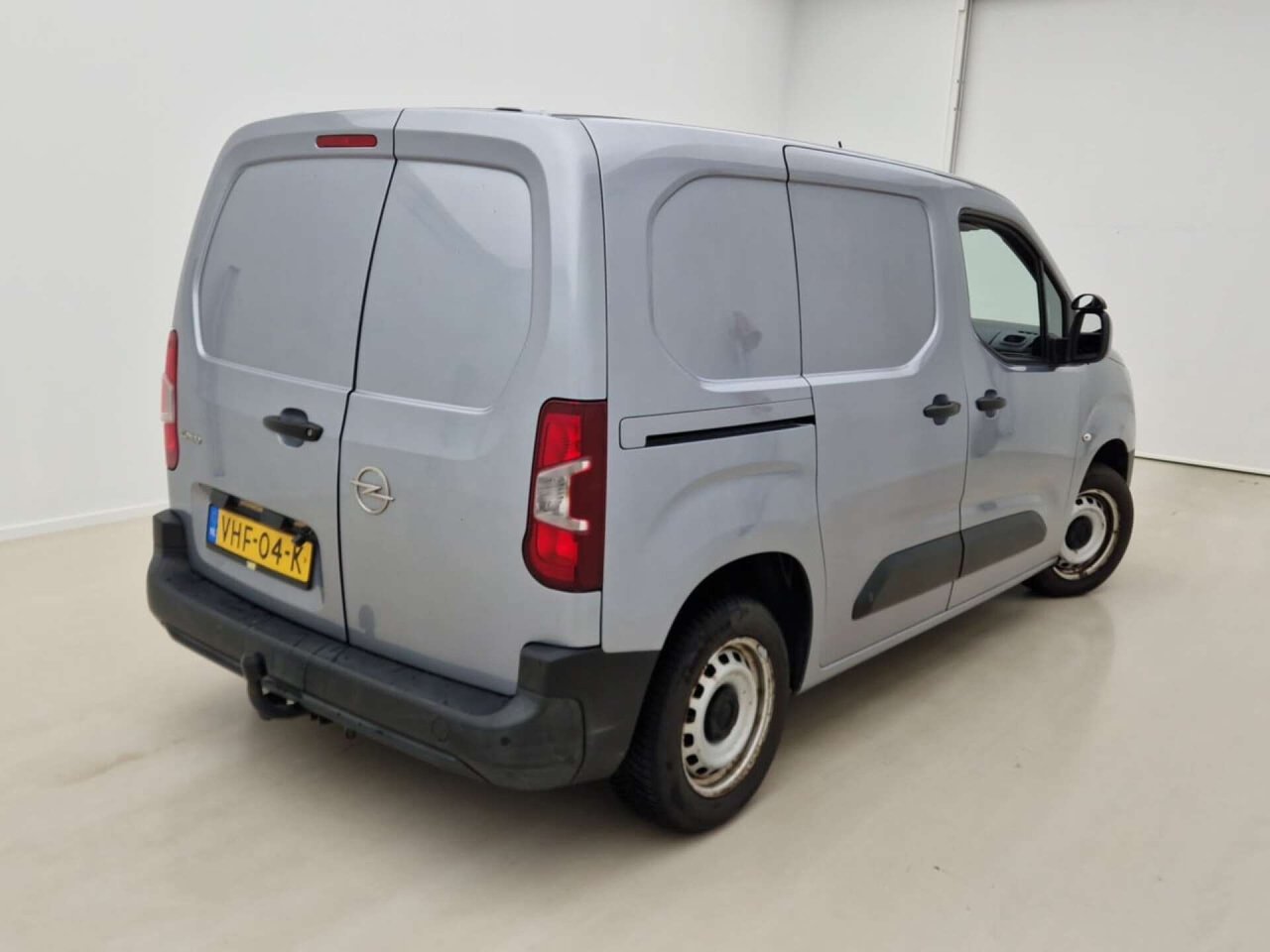 Opel Combo 1.5D L1H1 Edition 2020 Airco/PDC – foto 3 – kavel bij BAS World Auctions, Veghel