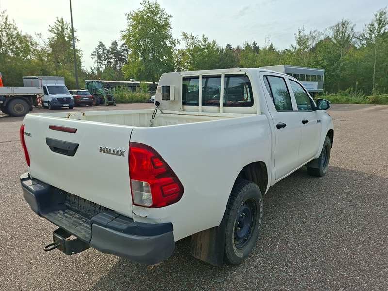 Toyota Hilux – foto 4 – kavel bij BAS World Auctions, Veghel
