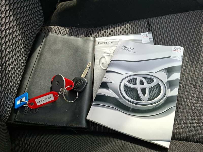 Toyota Hilux – foto 9 – kavel bij BAS World Auctions, Veghel