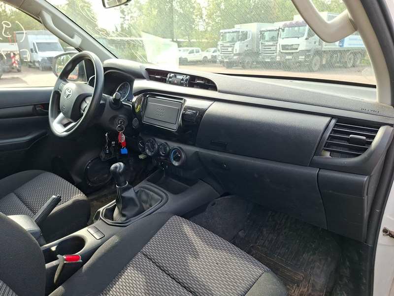 Toyota Hilux – foto 6 – kavel bij BAS World Auctions, Veghel