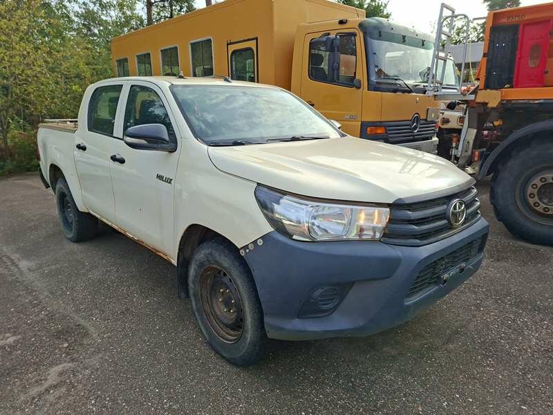 Toyota Hilux – foto 2 – kavel bij BAS World Auctions, Veghel