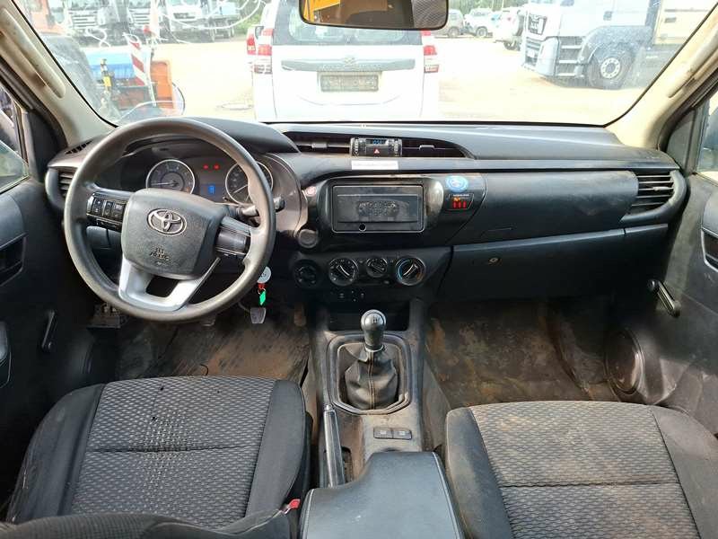 Toyota Hilux – foto 5 – kavel bij BAS World Auctions, Veghel
