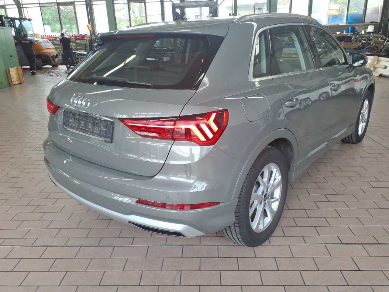Audi Q3 35 TDI advanced – foto 4 – kavel bij BAS World Auctions, Veghel