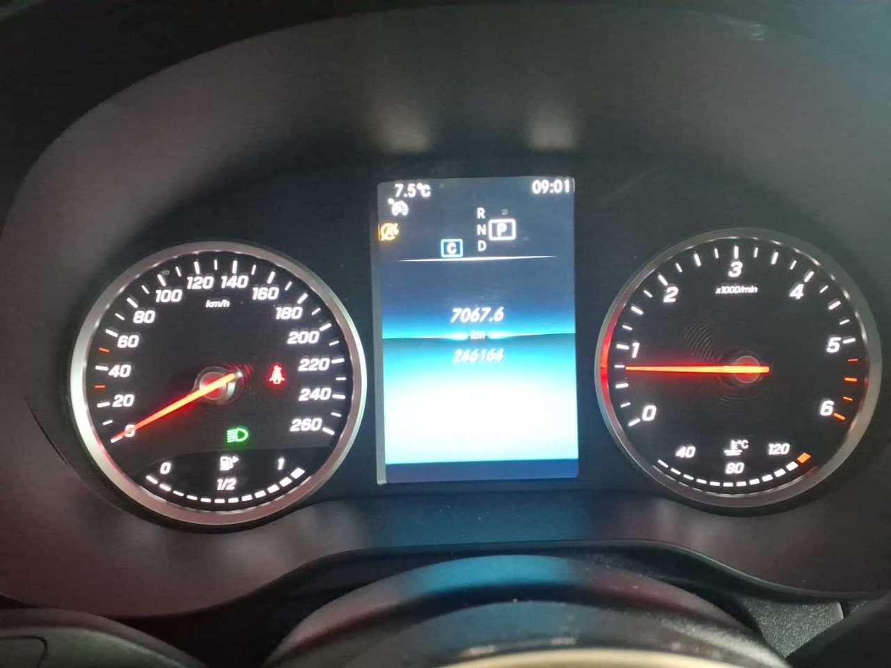 Mercedes Benz GLC 220 d 4MATIC GLC 220 d 4Matic (253.915) – foto 6 – kavel bij BAS World Auctions, Veghel