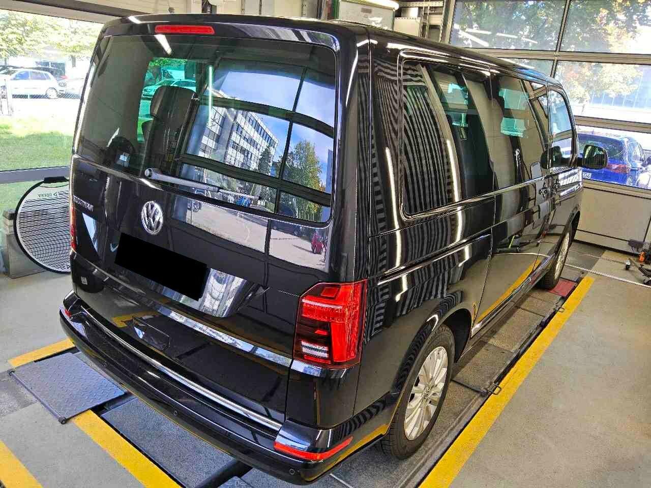 Volkswagen T6.1 Transporter Multivan (SH)(10.2019->2023) DE - Bs4 2.0 TDI EU6d, Multivan Generation Six, 2020 - 2022 – foto 4 – kavel bij BAS World Auctions, Veghel