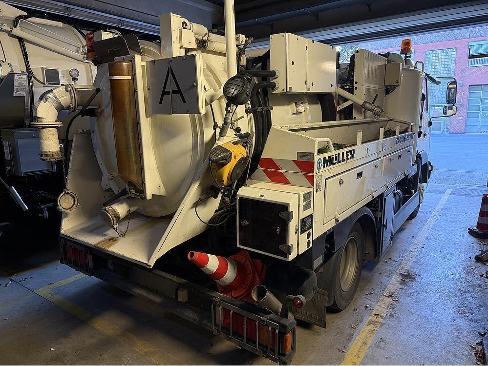 Man SO.KFZ Kanalreiniger – foto 3 – kavel bij BAS World Auctions, Veghel