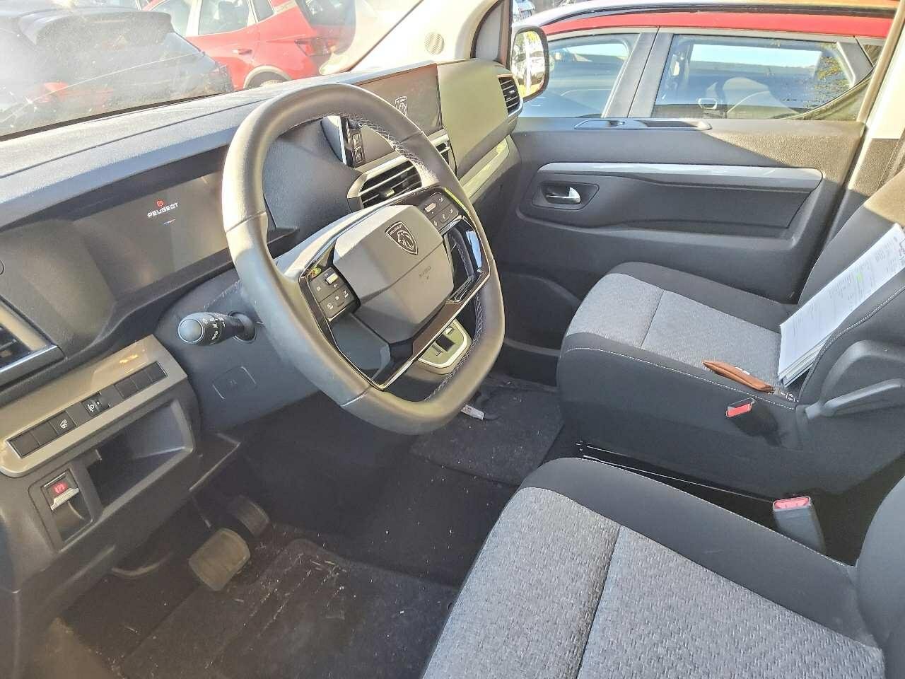 Peugeot Traveller (06.2016->) DE - Bs5 2.2 Diesel 180 FAP EU6e, L2 Active (EURO 6e), (Facelift) 2025 - 2026 – foto 5 – kavel bij BAS World Auctions, Veghel
