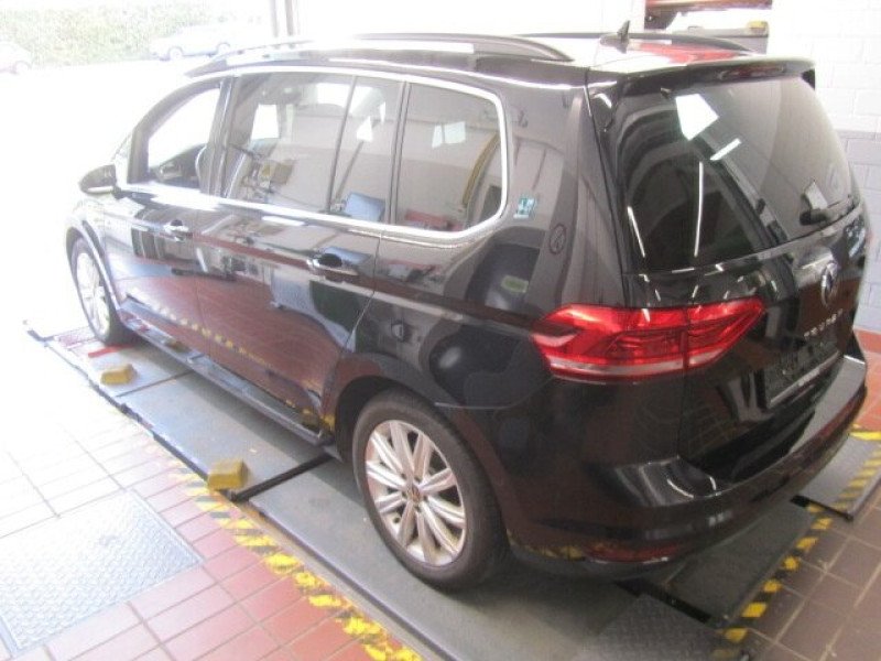 Volkswagen Touran (5T1)(04.2015->2026) DE - Van5 1.5 TSI Start-Stopp EU6d, Highline OPF, 2020 - 2024 – foto 3 – kavel bij BAS World Auctions, Veghel