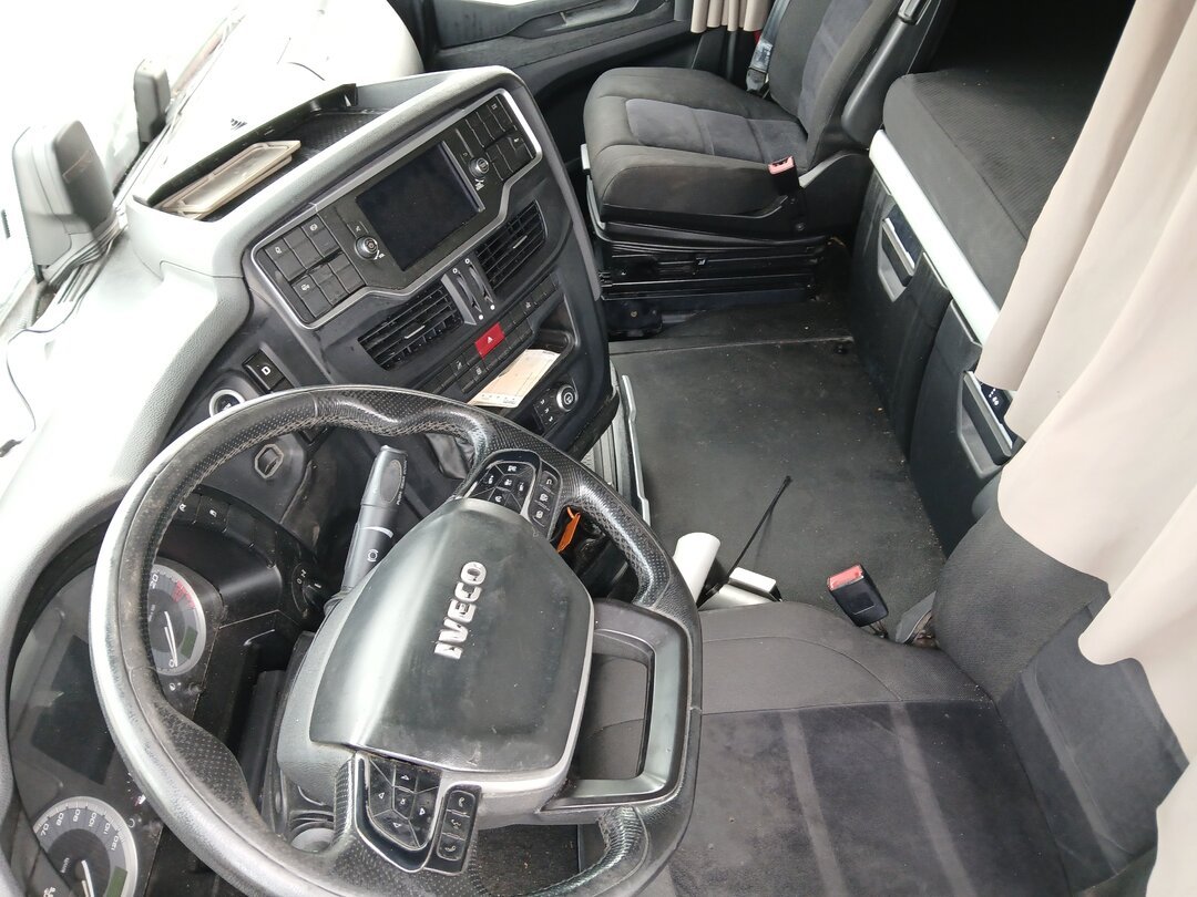 Iveco S-Way 510 – foto 5 – kavel bij BAS World Auctions, Veghel