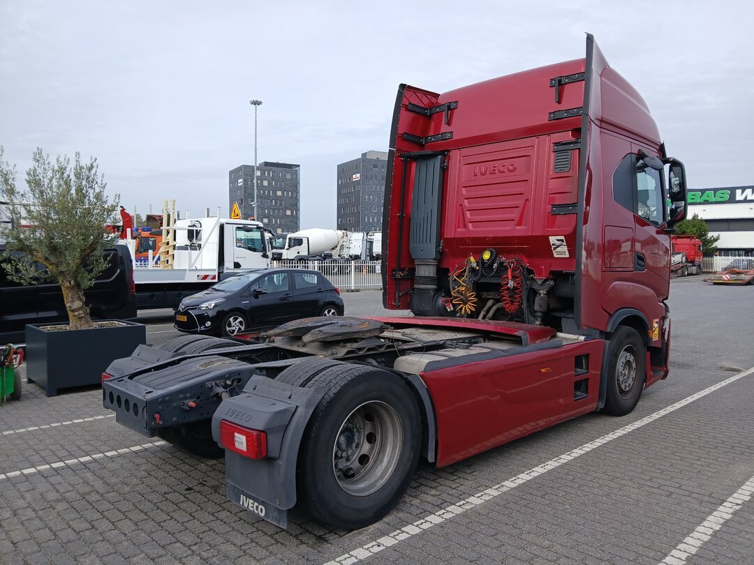 Iveco S-Way 510 – foto 3 – kavel bij BAS World Auctions, Veghel